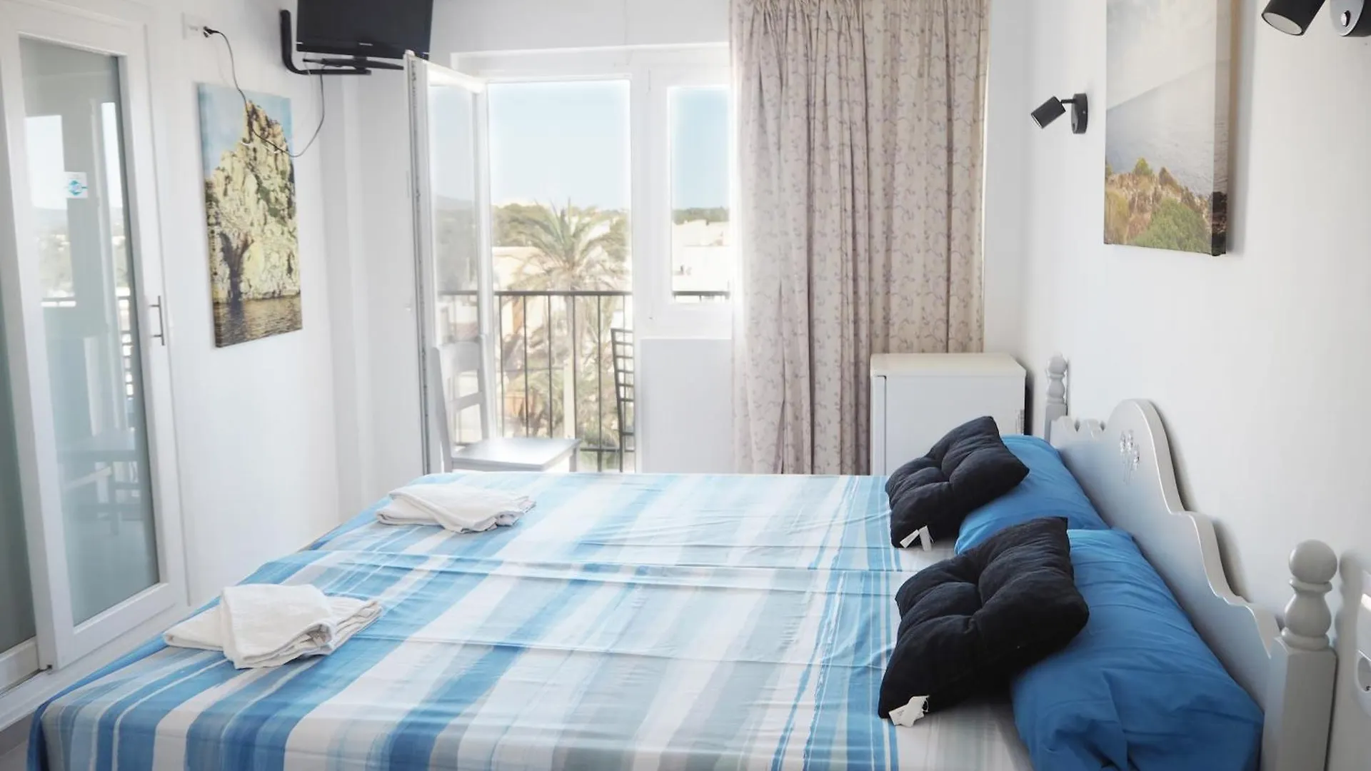 Hotel Rocamar Cala Figuera  Spanien